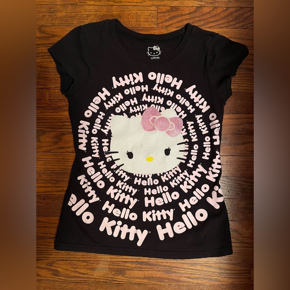 Free with bundle! hello kitty small shirt